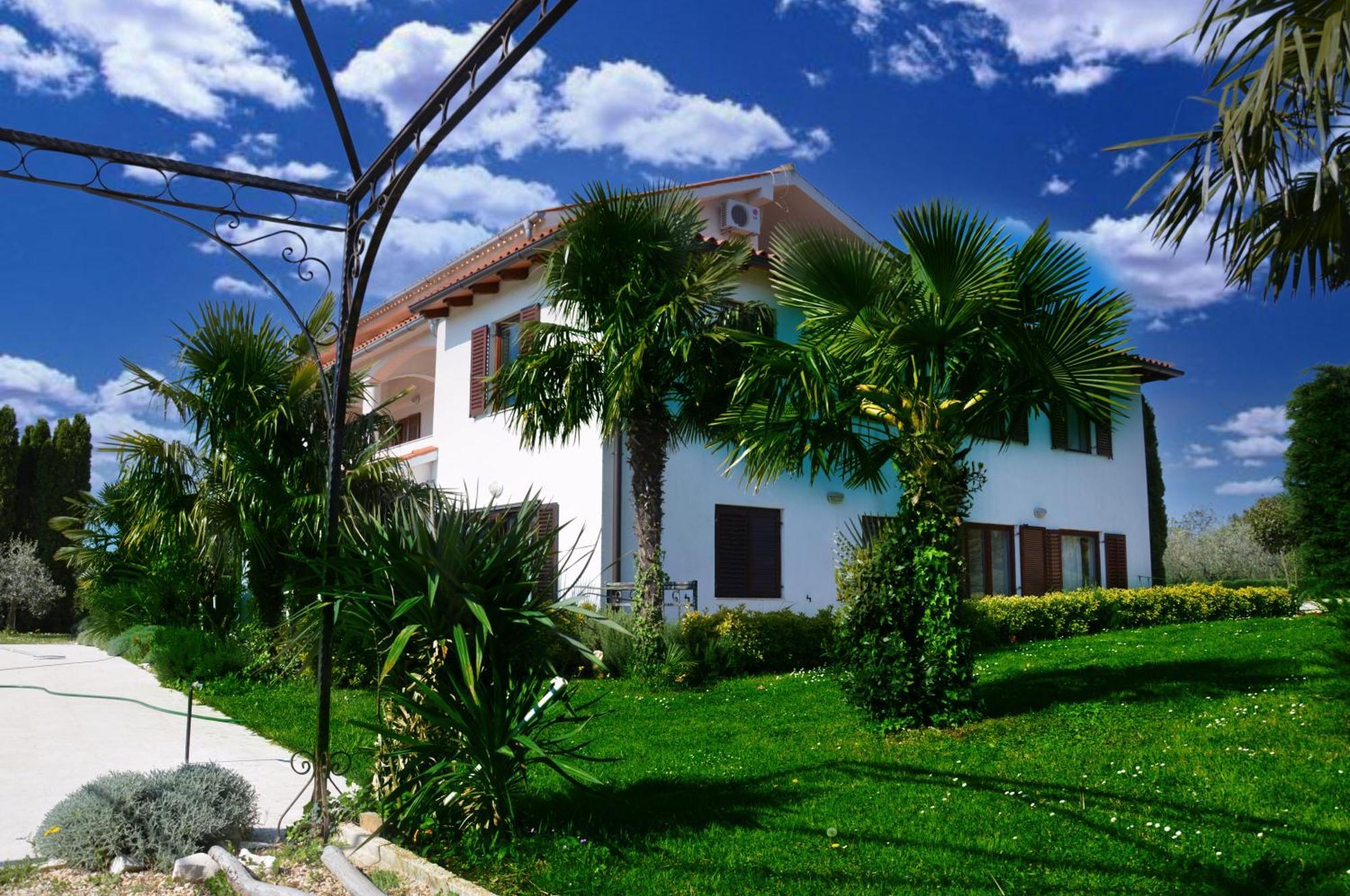 Nova Vas  Apartments Aurelia מראה חיצוני תמונה