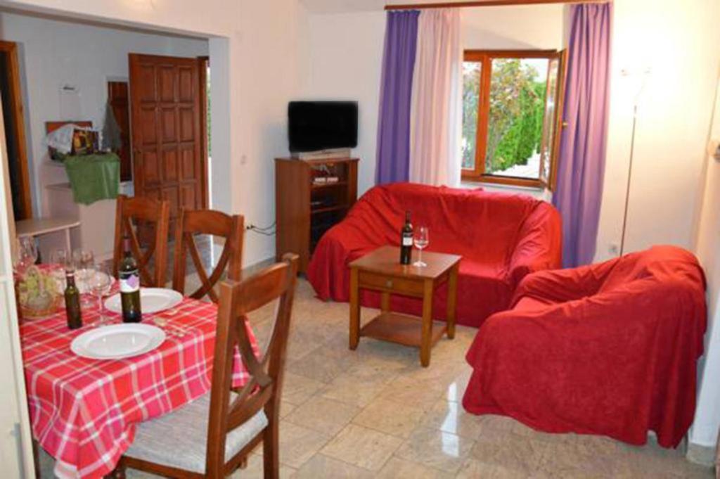 Nova Vas  Apartments Aurelia מראה חיצוני תמונה