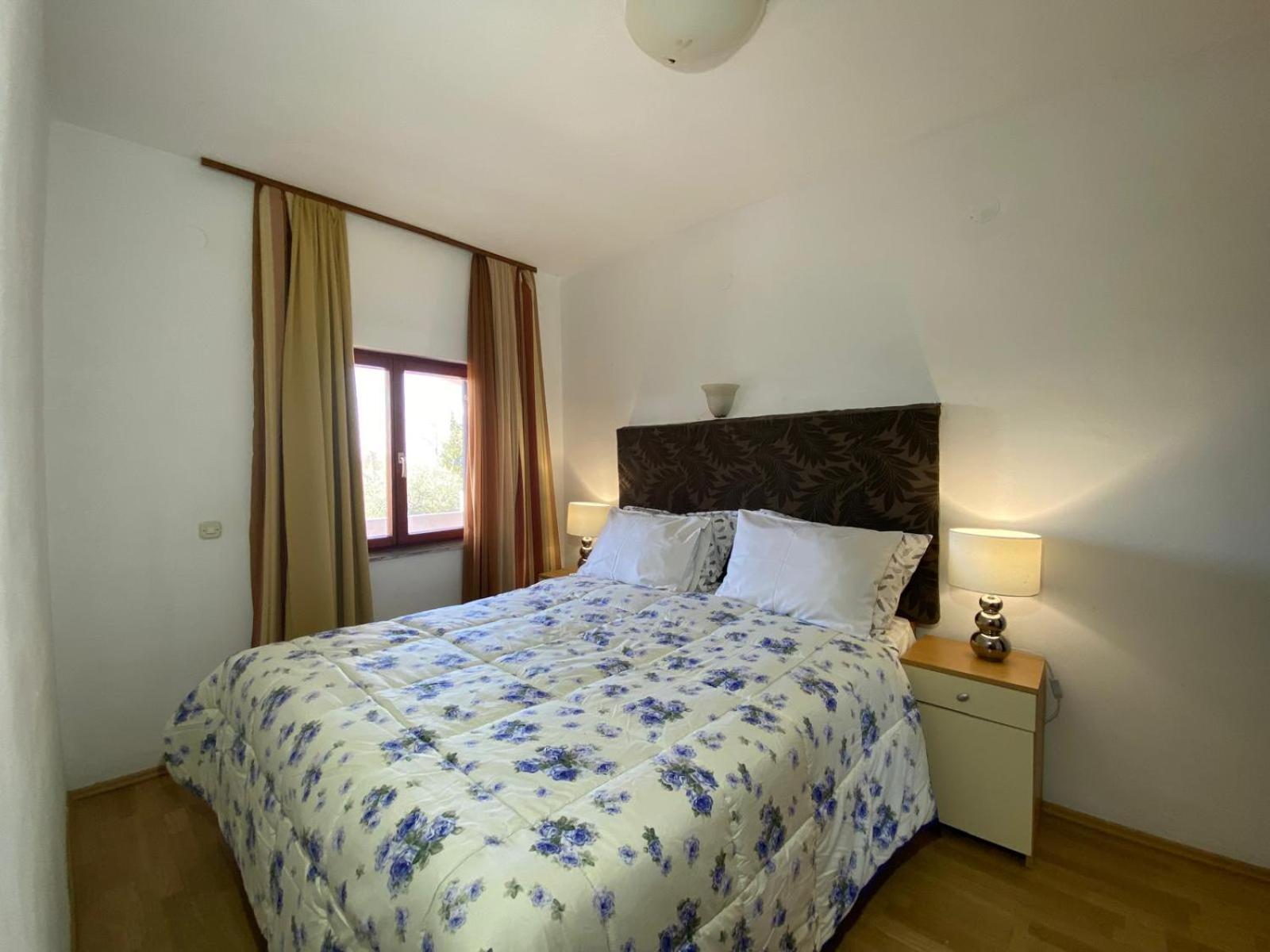 Nova Vas  Apartments Aurelia מראה חיצוני תמונה